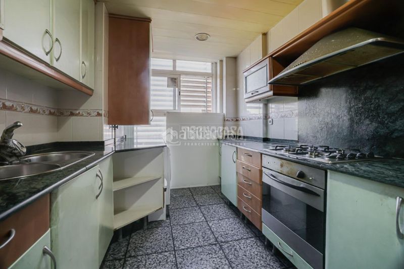 Foto f53ea83c-ee95-425d-9106-66e885e74242. Piso  en venta en Can Tussell Terrassa