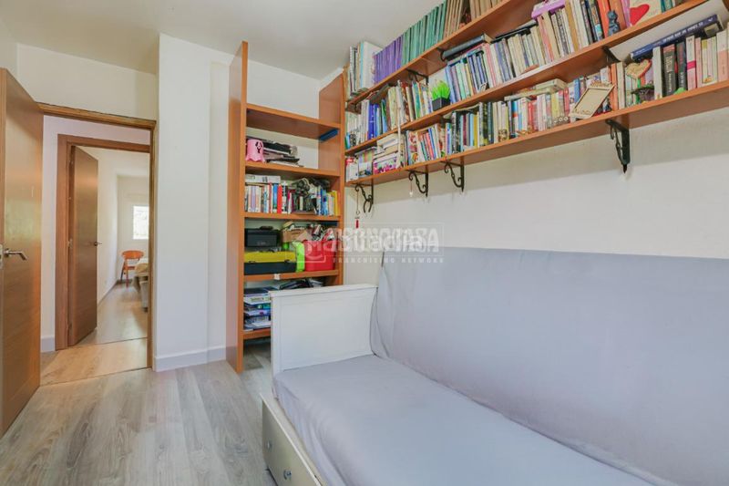 Foto 62d92aa5-87f1-444a-ad0d-81830afd0273. Piso  en venta en Can Tussell Terrassa