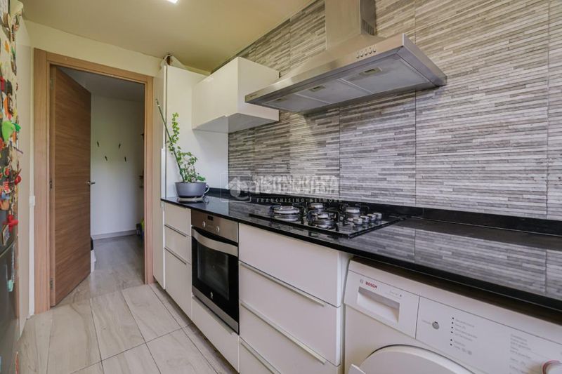 Foto 7f9c54ea-0413-4fd9-bb6c-fa9f19faf1f5. Piso  en venta en Can Tussell Terrassa
