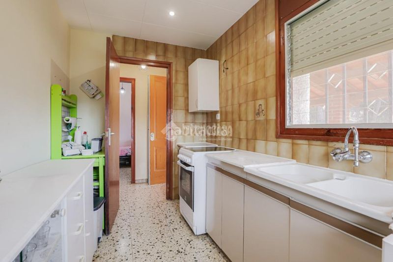 Foto 228bd933-465f-47e5-903c-2f0ea66948f6. Masia amb aparcament a Vacarisses