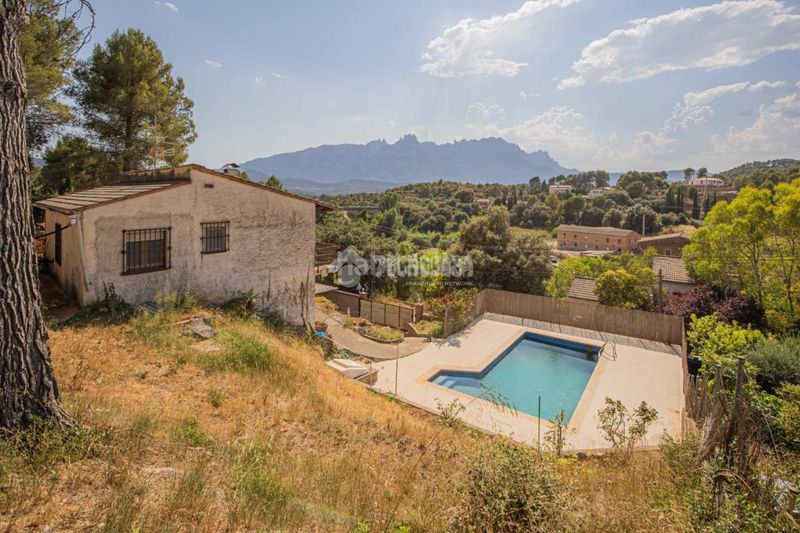 Foto d26b5372-4151-411a-9d78-14a6b723ee31. Masia amb aparcament a Vacarisses