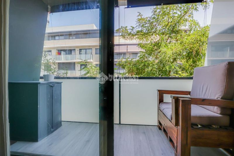Foto a16f3384-3f5c-49ba-8469-80184a3025e8. Pis amb calefacció aparcament piscina a Zona Esportiva Terrassa