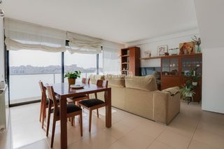 Pis a Zona Esportiva. Piso en venta en terrassa