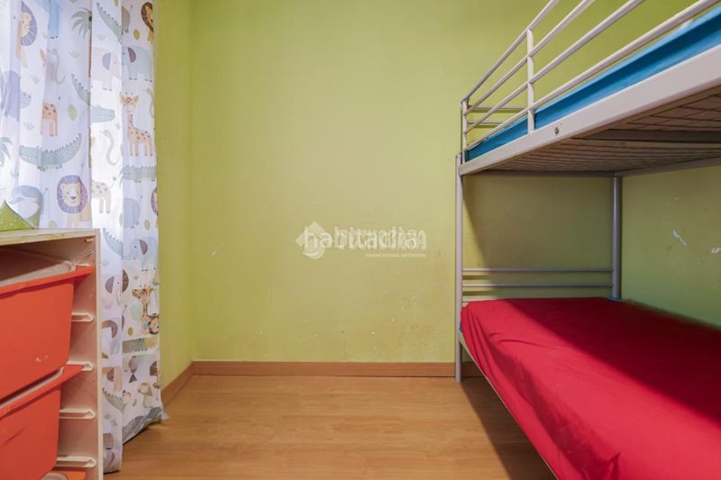 Foto 208b2fce-e507-4622-8e66-4c272c9aabf2. Piso  en venta en Sant Pere Nord Terrassa