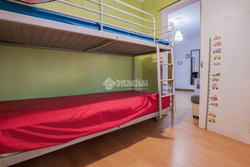 Foto 314ca4f9-c12a-4bcd-baa9-c6fdc415a406. Piso  en venta en Sant Pere Nord Terrassa
