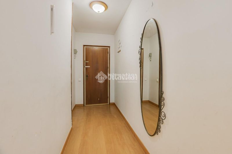 Foto c1bcc457-1aa5-441e-a036-8c7c9ebcf458. Piso  en venta en Sant Pere Nord Terrassa