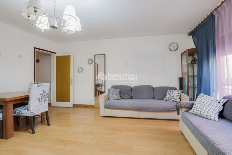 Foto e8134df2-e054-4699-8141-85e54041184f. Piso  en venta en Sant Pere Nord Terrassa