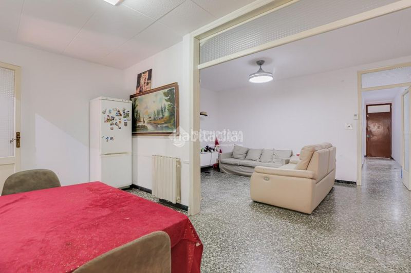 Foto 41e907e1-c185-40c2-b3ef-d204f08a6fc9. Casa amb calefacció aparcament a Sant Pere Nord Terrassa