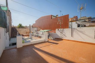 Maison jumelée à Sant Pere Nord. Casa en venta en terrassa
