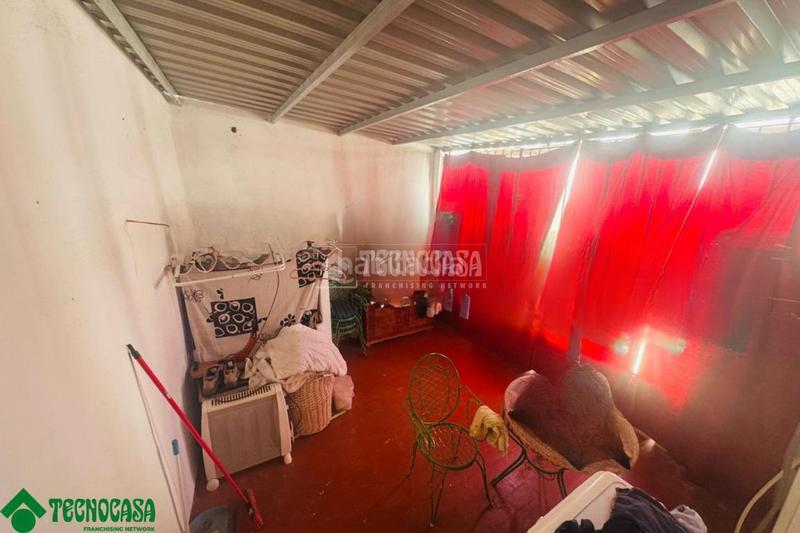 Foto f1a6b58a-4c8a-4e22-ac59-20faf53788a3. Piso  en venta en Bujalance