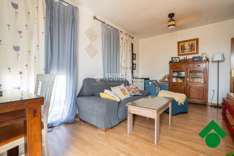 Foto d2976d96-b593-43ab-857c-daf1a0cc60a9. Attique dans Cijuela