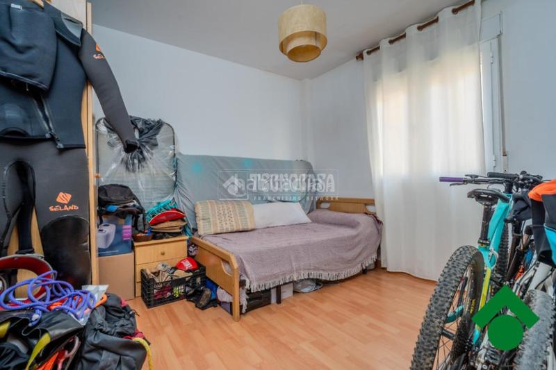 Foto 310f257e-720e-4f9d-b654-b92b20ca5db5. Appartement avec parking dans Láchar