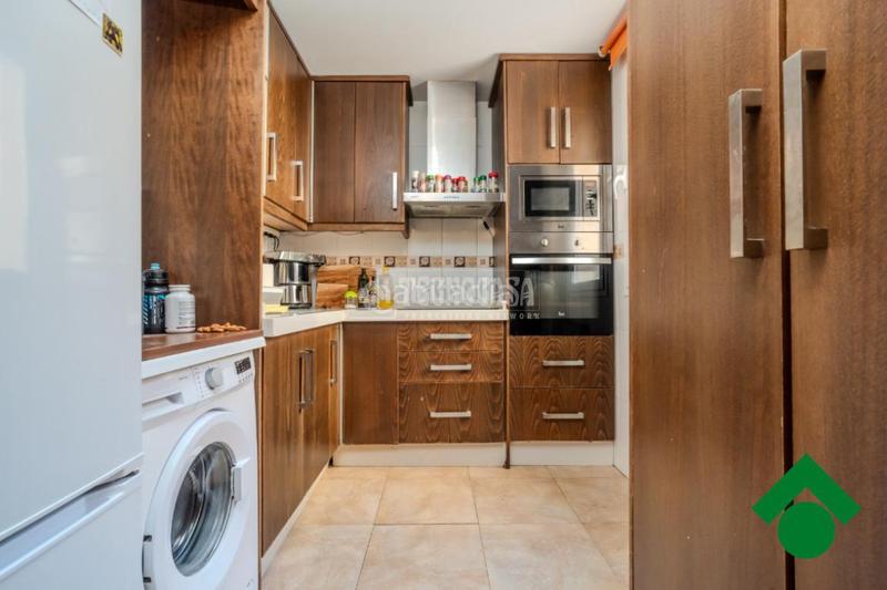 Foto 6f6c267e-8d8b-4b52-a5d0-ce97e0fe9ba9. Appartement avec parking dans Láchar