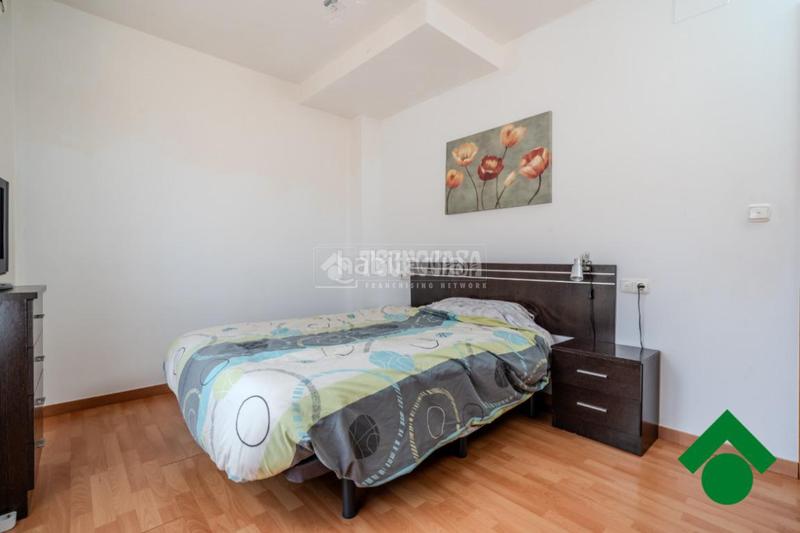 Foto f37e1d8d-fec0-491c-b2d4-3f259f162c1f. Appartement avec parking dans Láchar
