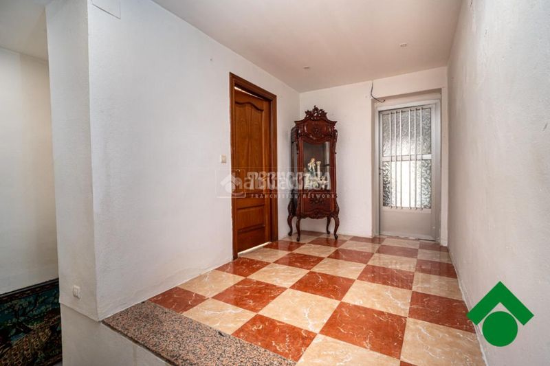 Foto 049f1ab4-7d99-4acf-ac6b-e58d9f96e2b4. Casa pareada casa en venta en Fuente Vaqueros