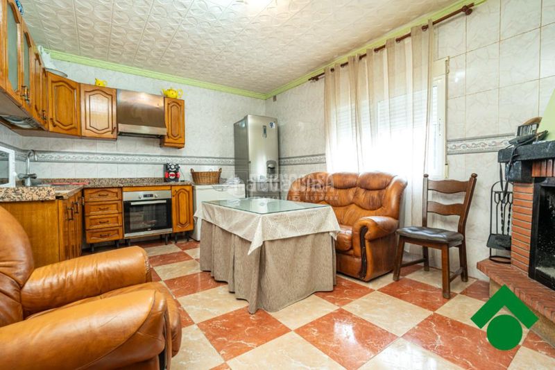 Foto 3209b489-f9c4-4175-8ed5-99c86ef63ecb. Casa pareada casa en venta en Fuente Vaqueros