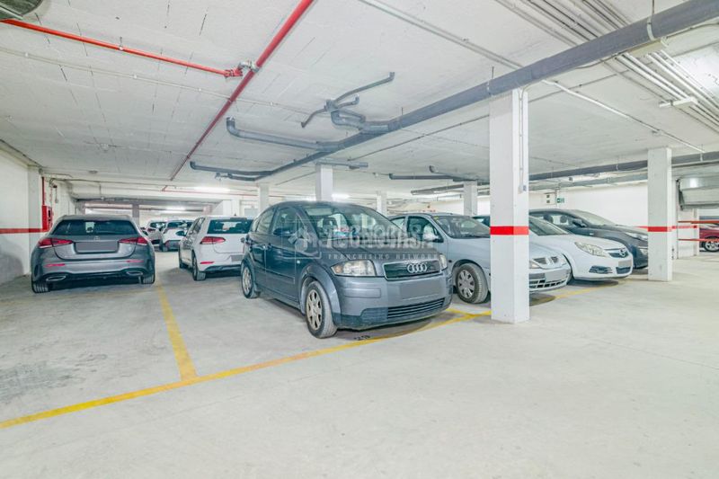 Foto b8d704d5-6bc0-49b8-8924-1e67c7a42ad4. Piso  en venta en Cijuela