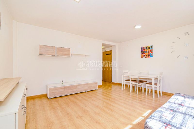 Foto ebaf0869-6b95-4681-8aa3-be334a911dc7. Piso  en venta en Cijuela