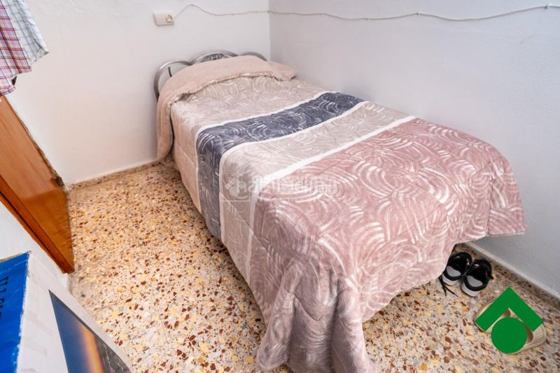 Foto 024d906a-3723-48c9-b3d4-ac876c94f2a1. Casa aparellada a Íllora