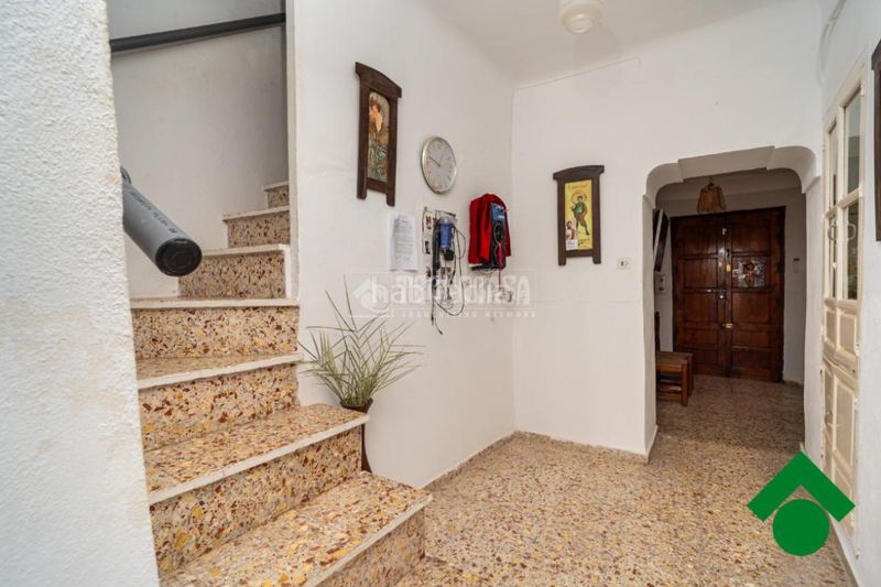 Foto 2f956337-baf8-4900-9c7f-4fe239907f45. Casa aparellada a Íllora