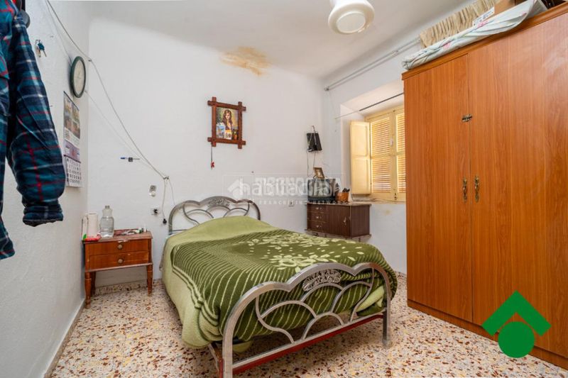 Foto 57121297-4ef8-4e23-bfe4-75dedbf72a0b. Casa aparellada a Íllora
