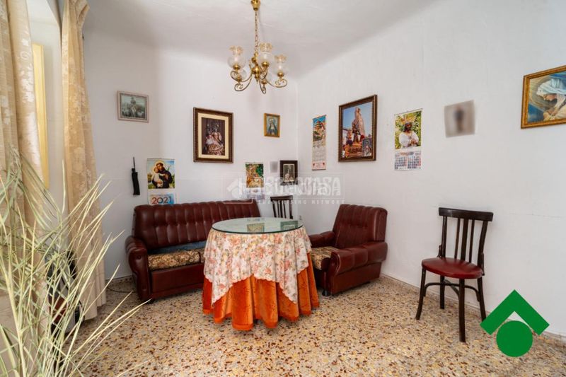 Foto d80ff895-9479-4a8c-9d08-1a989b8baea3. Casa aparellada a Íllora