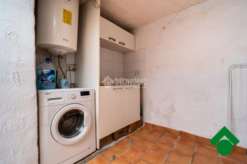 Foto 44664060-ff6b-49ed-945c-83028e76c844. Casa aparellada a Íllora