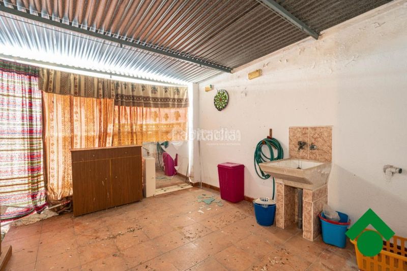 Foto 772e91d9-0adb-4136-b165-e3a7e6ce650f. Casa aparellada a Cijuela