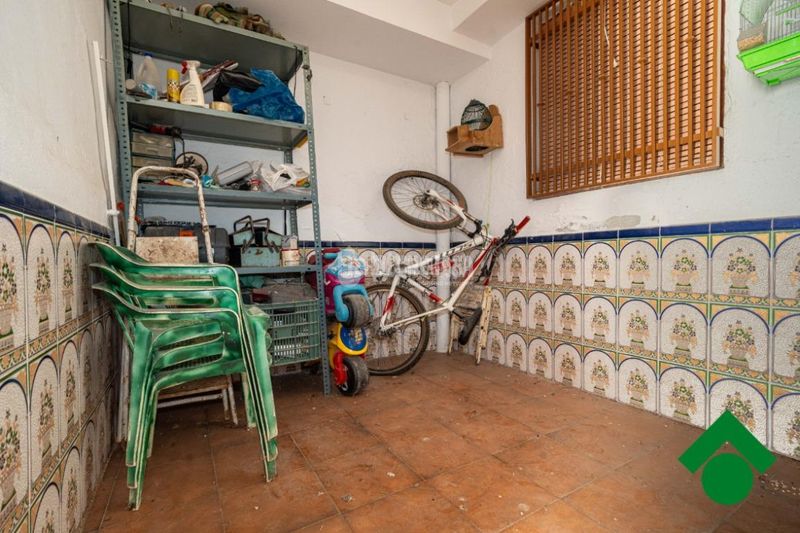 Foto e5d85485-61b7-4991-8691-f5dc77df187f. Casa aparellada a Cijuela