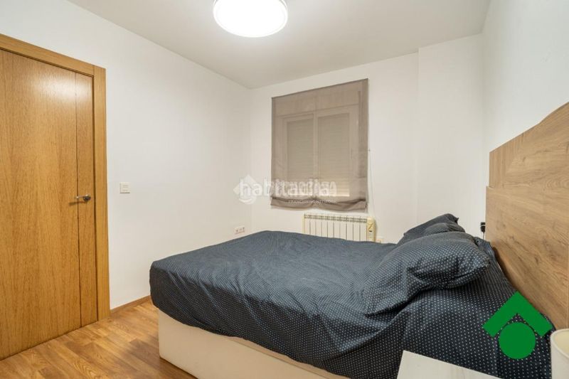 Foto d01df271-e7a7-4102-a9f2-b223ee227776. Pis amb aparcament a Láchar