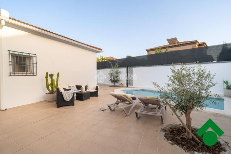 Foto 02bd671e-cbd6-418c-a8cc-800748aa3875. Casa  en venta en Fuente Vaqueros