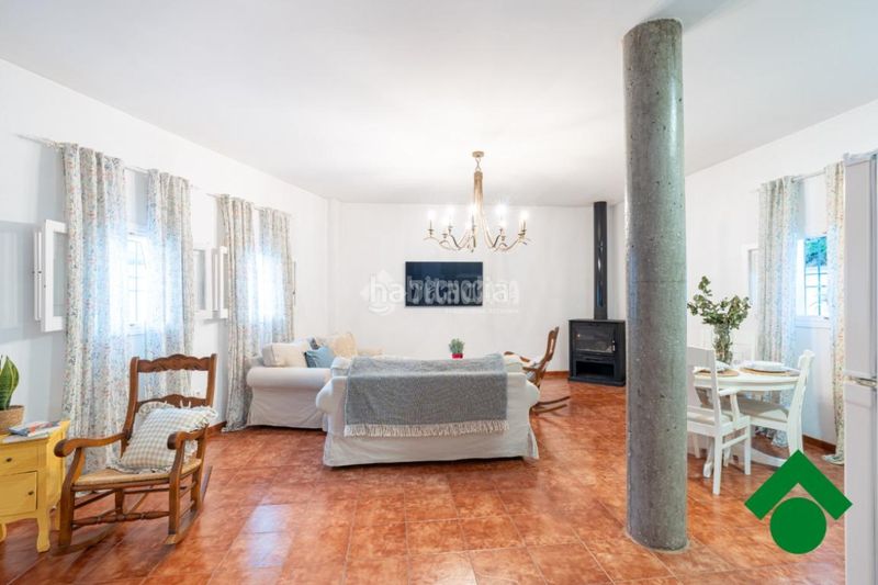 Foto 542297fe-d8f4-4ca1-a313-d48a6dd4f944. Casa  en venta en Fuente Vaqueros