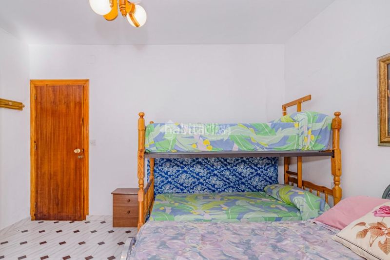 Foto 1bacb592-a3a6-4ae0-b819-64c1c84089e2. Casa aparellada a Íllora