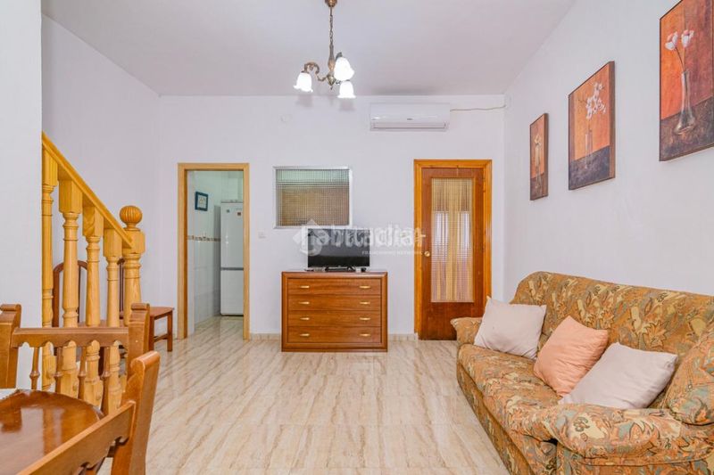 Foto 51397fba-082f-4742-842c-acbbbad54dcb. Casa aparellada a Íllora