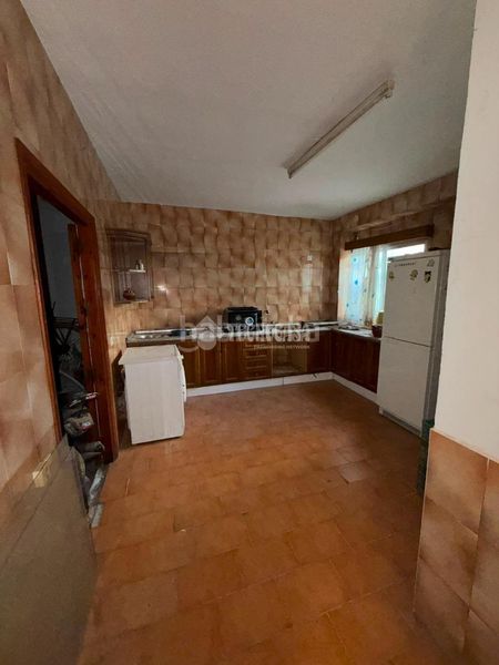 Foto d2cdef7e-de13-4f1d-a688-a75da00f478d. Casa aparellada a Cijuela