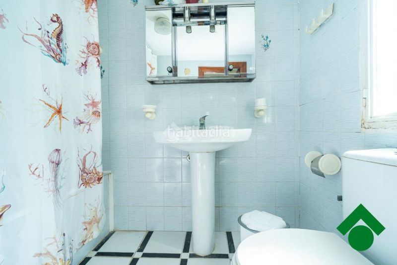 Foto 911ca0bb-865a-4df1-be38-b0b0e803113d. Casa aparellada a Fuente Vaqueros