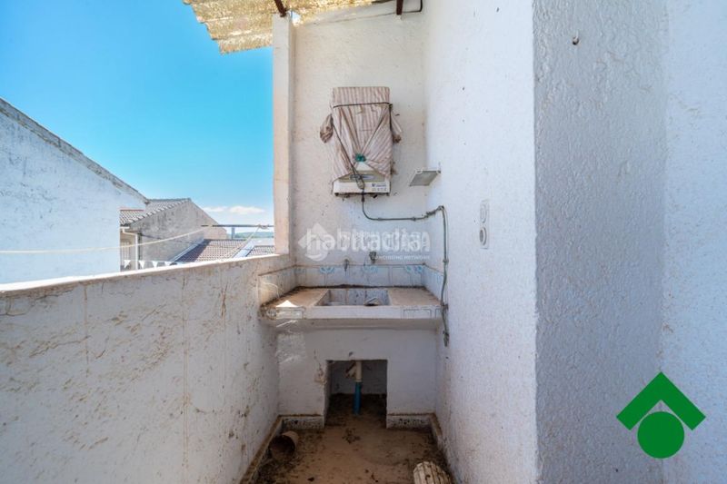 Foto e55b21a4-636d-467f-b9e6-31807cdbd5c4. Towny house in Íllora
