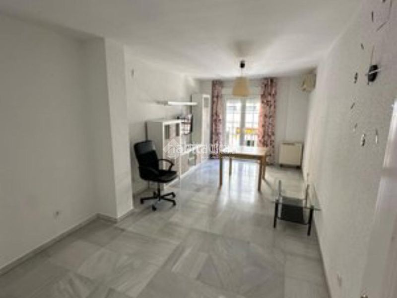 Foto 8a6ac657-c9c7-4265-8d03-58160f9e4353. Flat in Montefrío