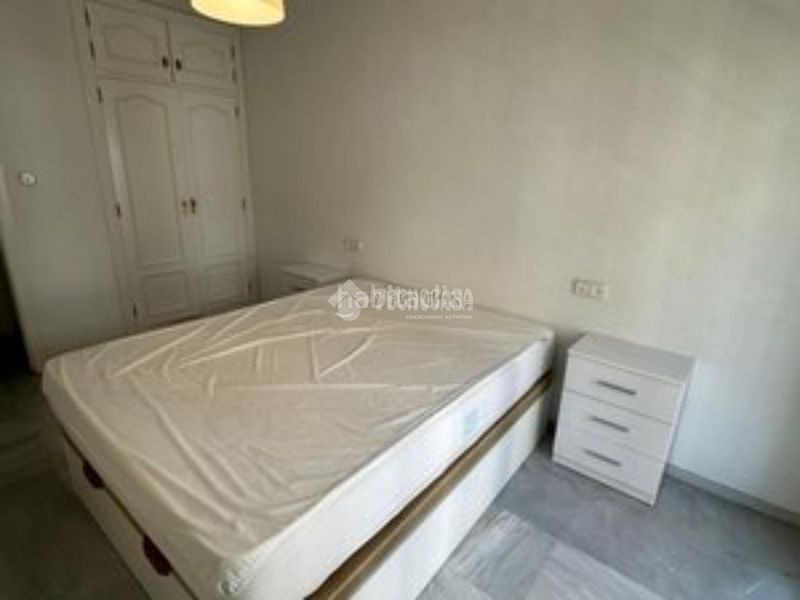 Foto b7af3937-20fc-4846-a4ac-56181be0ff27. Flat in Montefrío