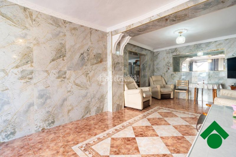 Foto 47a9da70-fdfe-4970-83d2-e429151cb623. Maison jumelée dans Fuente Vaqueros