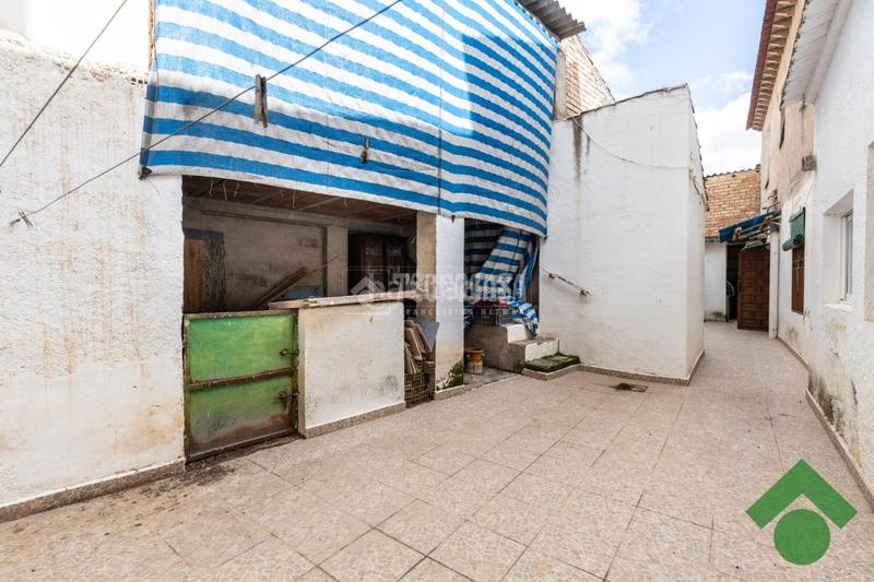 Foto 47b03e44-6567-4114-a61d-d0ffe8ac52d0. Casa pareada casa en venta en Láchar
