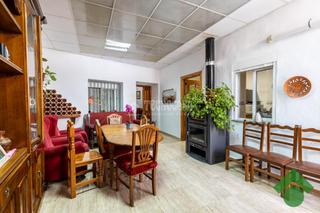 Casa aparellada en Chauchina. Casa en venta en chauchina