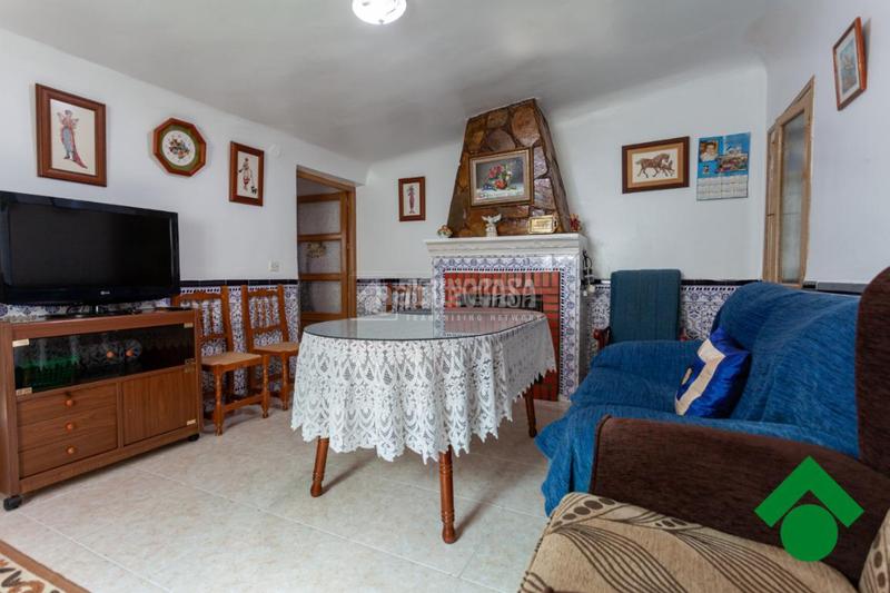 Foto aae8f725-3647-43e6-a0fc-2d8ce7d6695c. Maison jumelée dans Valderrubio