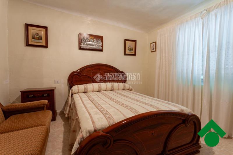 Foto e3cfd7b7-59f7-471a-b88c-2629878bc1ca. Maison jumelée dans Valderrubio