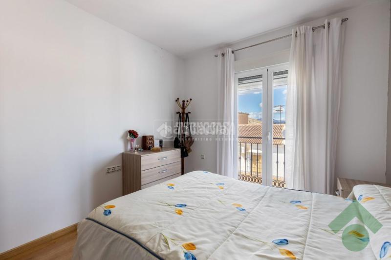 Foto 19a764a3-aa57-4c1e-8292-3f13e7845844. Piso  en venta en Láchar