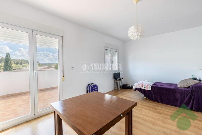 Foto 33a1f24c-e689-4f62-9e9b-3886ff3290b8. Piso  en venta en Láchar