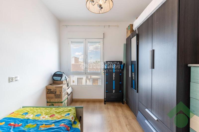 Foto 5ce339aa-0744-42ae-9c9c-7b39e0e38ed3. Piso  en venta en Láchar
