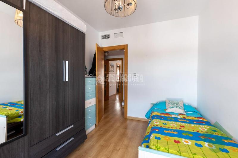 Foto 9666808a-4cff-4eee-af93-fc5e6ff9e448. Piso  en venta en Láchar
