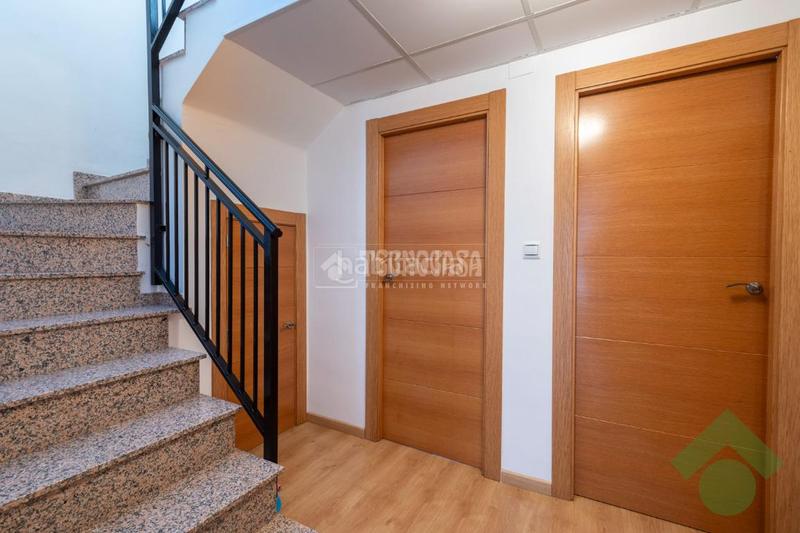 Foto e33be5f6-7a42-4d54-865a-f1559be8d2e7. Piso  en venta en Láchar