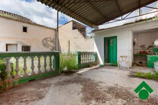 Casa aparellada a Fuente Vaqueros. Casa en venta en fuente vaqueros